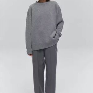 Women’s Gray Oversized Sweater